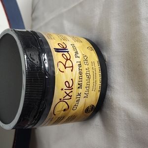 Dixie Belle Chalk Mineral Paint- midnight Sky 16 oz